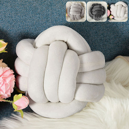 Warm Nordic Style Round Pillow